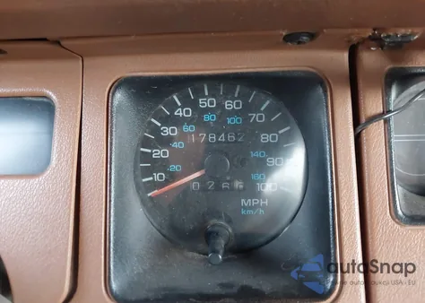 1995 Jeep Wrangler / Yj Se z USA, uszkodzony, nr VIN 1J4FY29S6SP235896